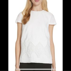 TED BAKER Nardiya Delicate Blouse Top Shirt White Lave Pleated Hem Exposed Zip